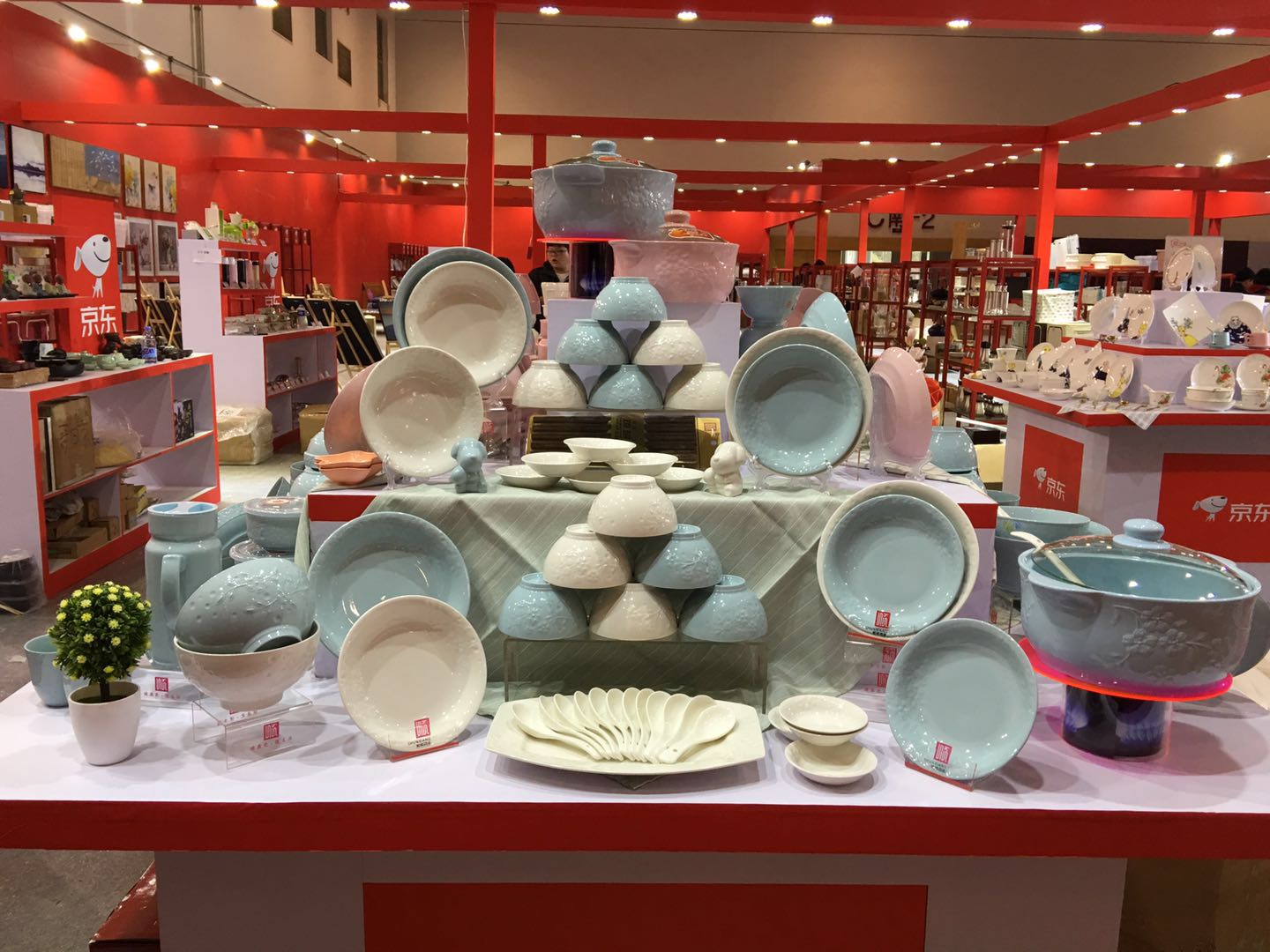 京东家博会，顺祥陶瓷强势来袭