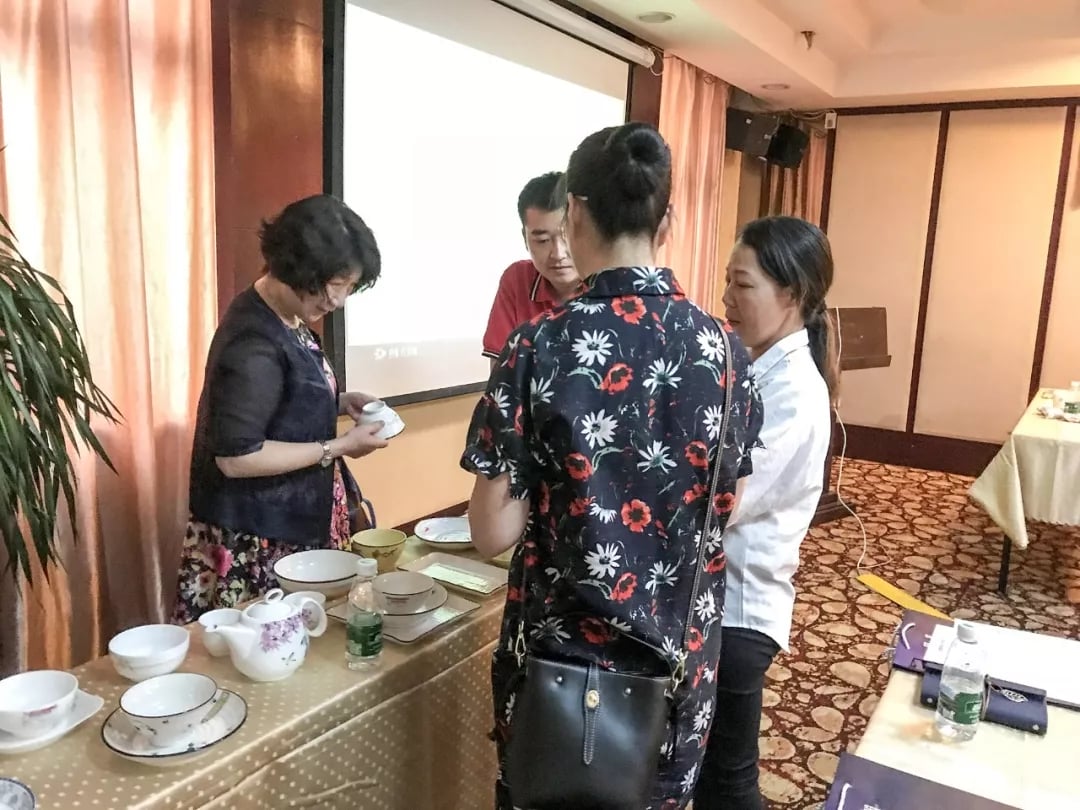 “乘风破浪 剑指终端”顺祥陶瓷2018年品牌培训会